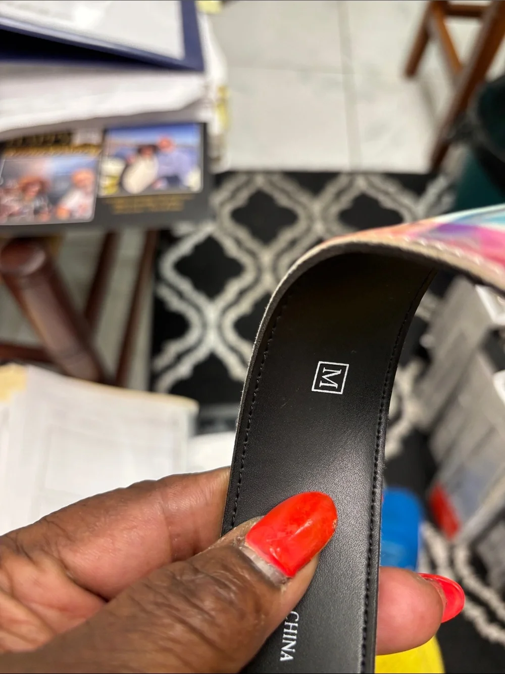 Relic Lenticular Graphic Belt in Black, Pink, Gray